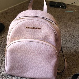 MK back pack light pink